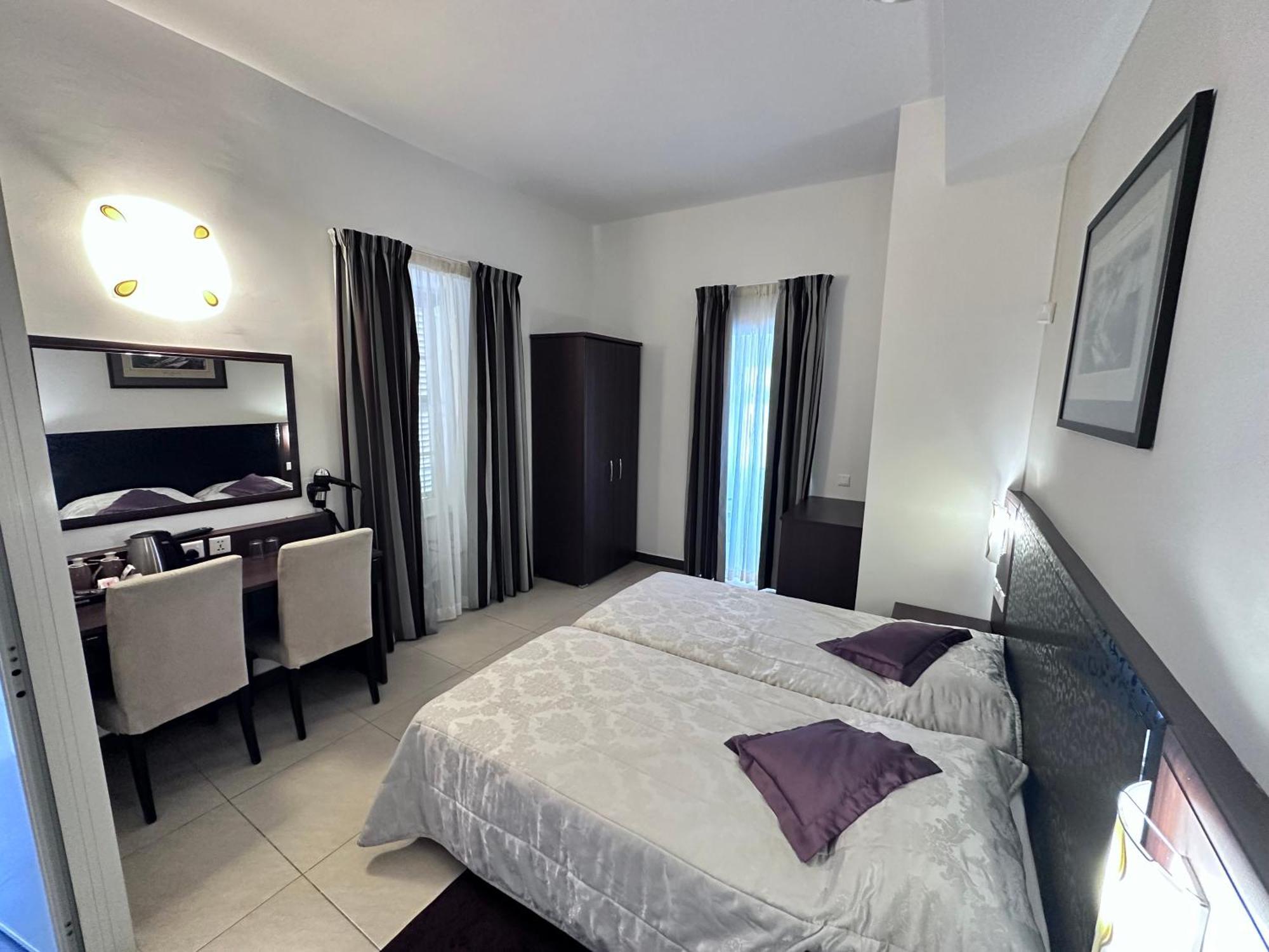 Grand Harbour Hotel Valletta Buitenkant foto